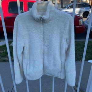 Uniqlo fuzzy turtleneck sweater